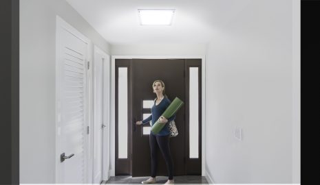 Entry with Square JustFrost